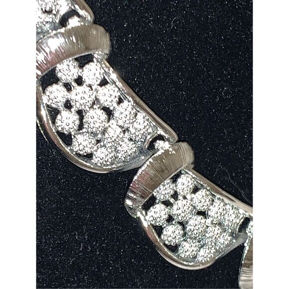 Vintage CORO Silver Hing Collar Necklace Signed 17” - Picture 11 of 16